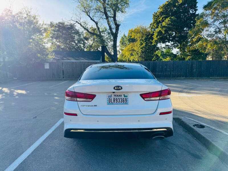 2019 Kia Optima LX