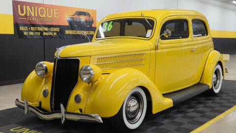 1936 Ford Deluxe