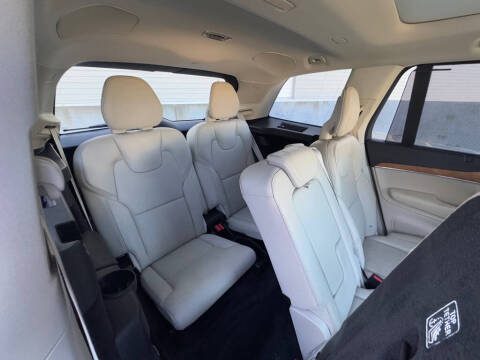 2018 Volvo XC90 T6 Inscription