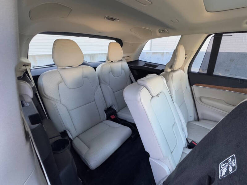 2018 Volvo XC90 T6 Inscription