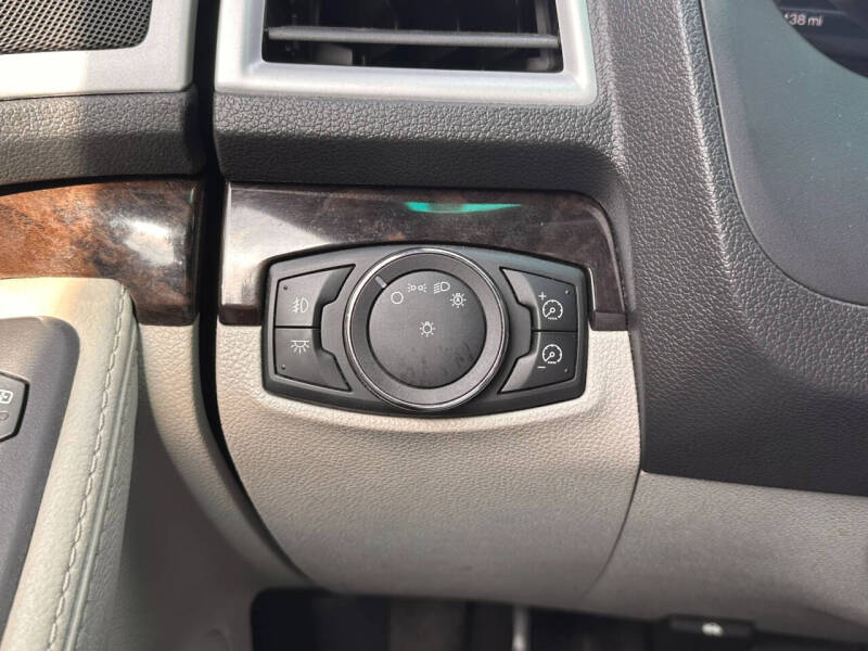 2011 Ford Explorer Limited