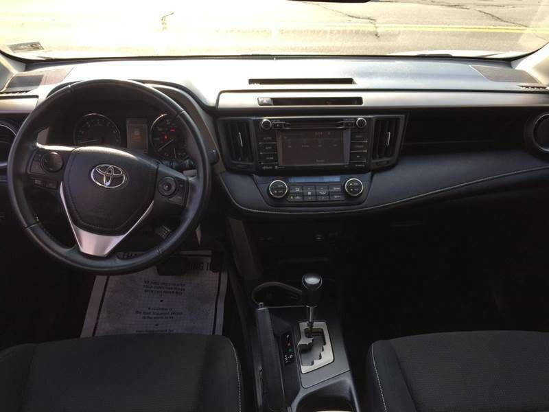 2016 Toyota RAV4 XLE