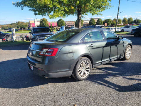 2016 Ford Taurus Limited