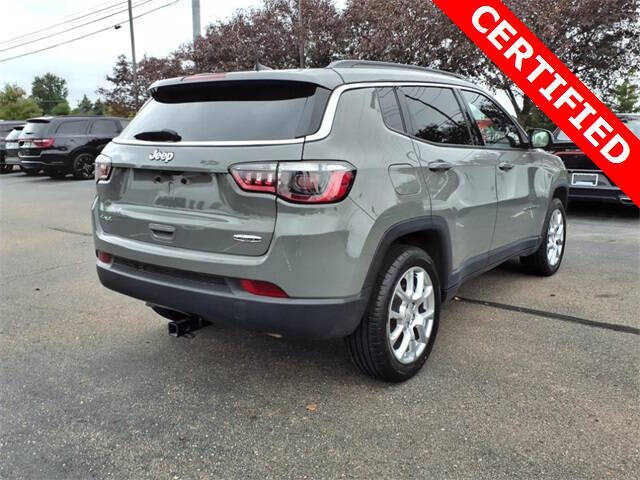 2023 Jeep Compass Latitude Lux