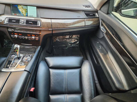 2012 BMW 7 Series 750Li