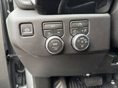 2026 GMC Sierra 1500 Elevation Standard
