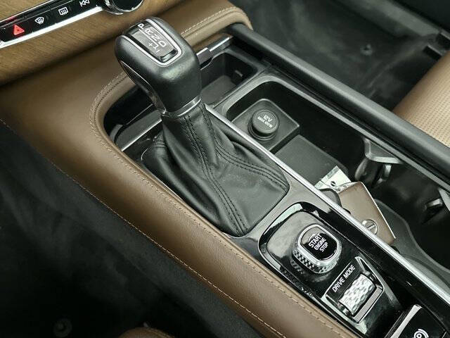 2019 Volvo XC90 T6 Inscription