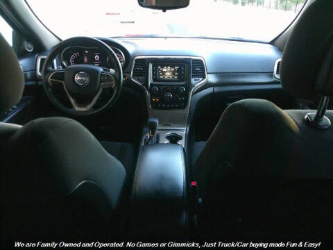 2017 Jeep Grand Cherokee Laredo