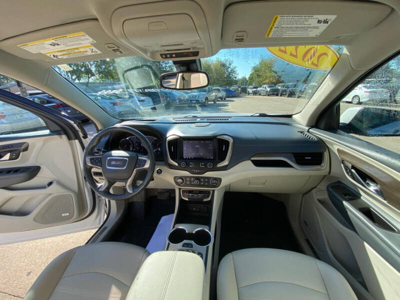 2022 GMC Terrain Denali