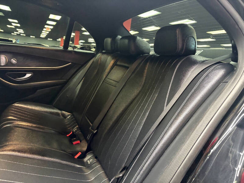 2019 Mercedes-Benz E-Class E 300