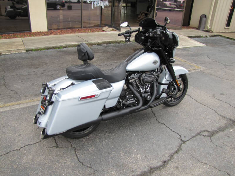 2023 Harley-Davidson Street Glide