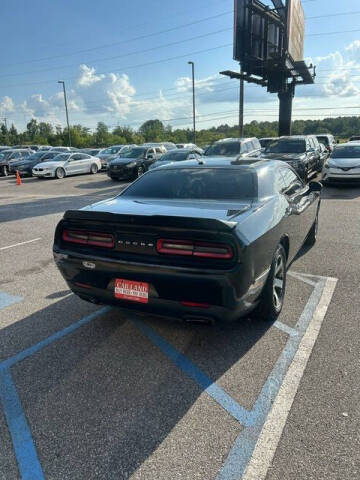 2015 Dodge Challenger SXT
