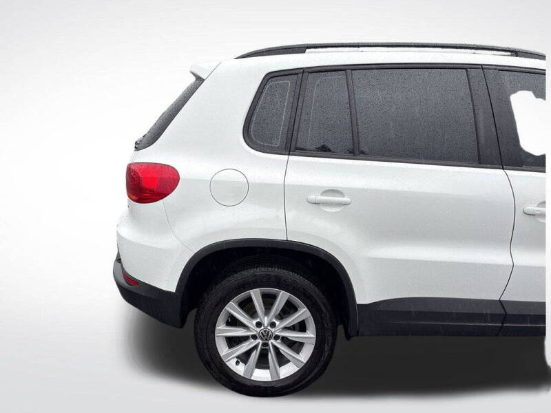 2018 Volkswagen Tiguan Limited 2.0T 4Motion