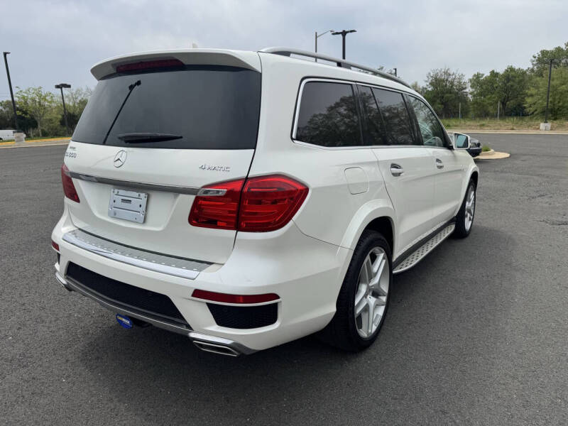 2014 Mercedes-Benz GL-Class GL 550 4MATIC