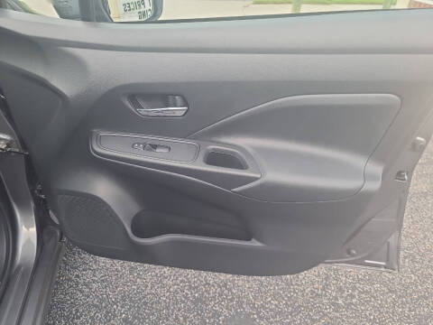 2024 Nissan Versa SV