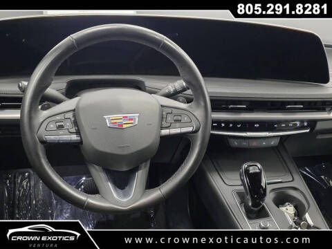 2025 Cadillac XT4 Premium Luxury