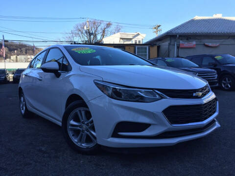 2017 Chevrolet Cruze for sale at Auto Universe Inc. in Paterson NJ