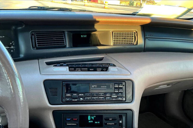 1993 Lincoln Mark VIII