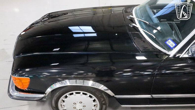 1984 Mercedes-Benz 500-Class