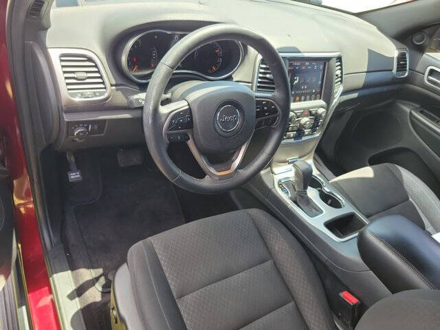 2018 Jeep Grand Cherokee Laredo E