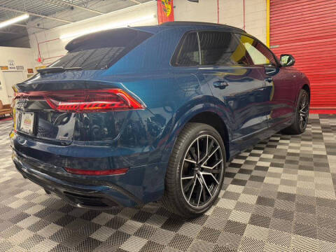 2019 Audi Q8 quattro Premium Plus 55 TFSI