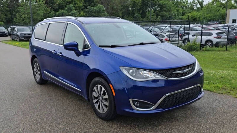 2020 Chrysler Pacifica Touring L Plus