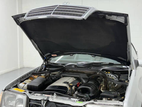 1995 Mercedes-Benz E-Class E 320