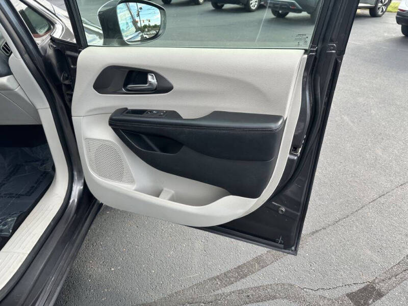 2019 Chrysler Pacifica Limited