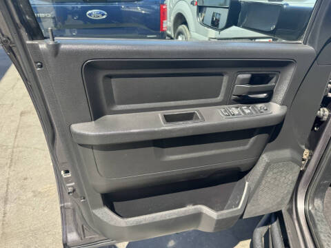 2016 RAM 1500 Express