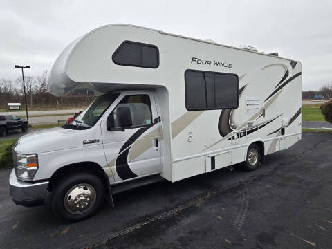 2020 Thor Motor Coach Four Winds
