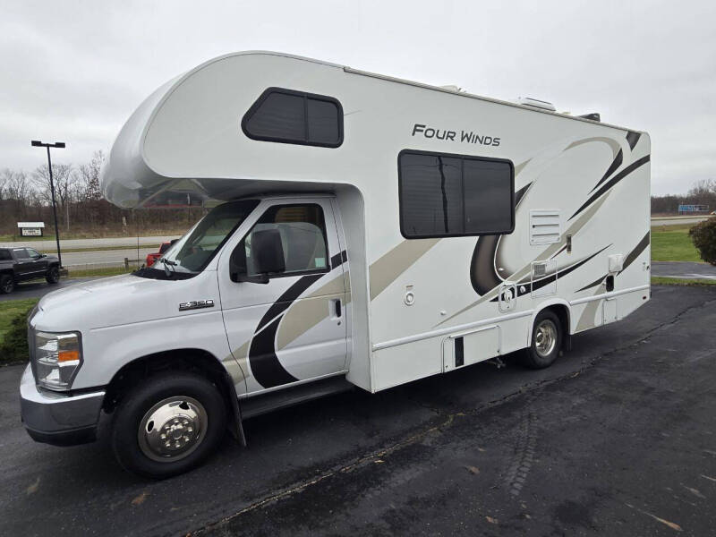 2020 Thor Motor Coach Four Winds