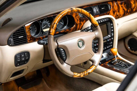 2006 Jaguar XJ-Series XJ8