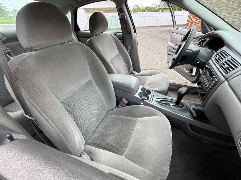 2007 Ford Taurus SE