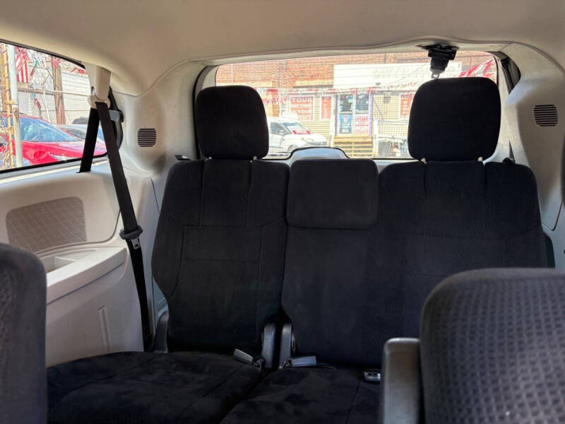 2012 Dodge Grand Caravan SXT