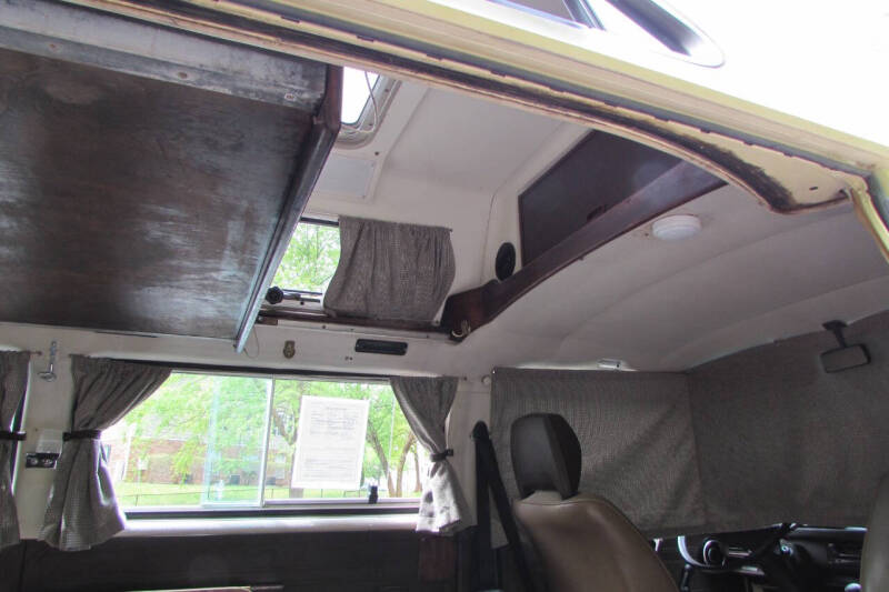 1982 Volkswagen Vanagon L