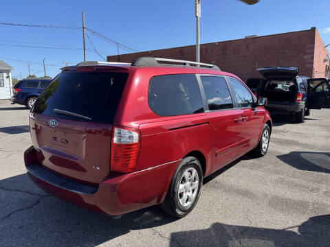 2008 Kia Sedona EX