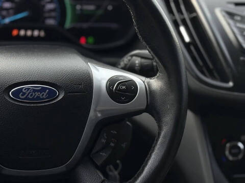 2013 Ford C-MAX Hybrid SE
