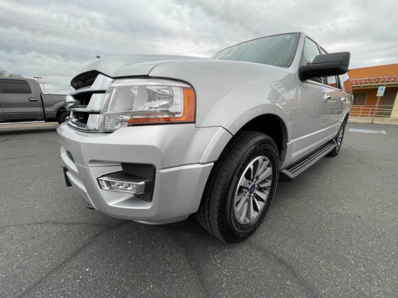 2017 Ford Expedition EL XLT