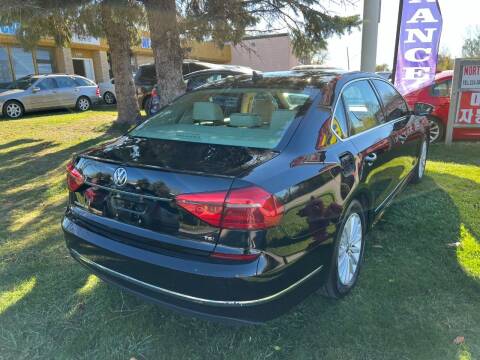2016 Volkswagen Passat for sale at NORTH CHICAGO MOTORS INC in North Chicago IL