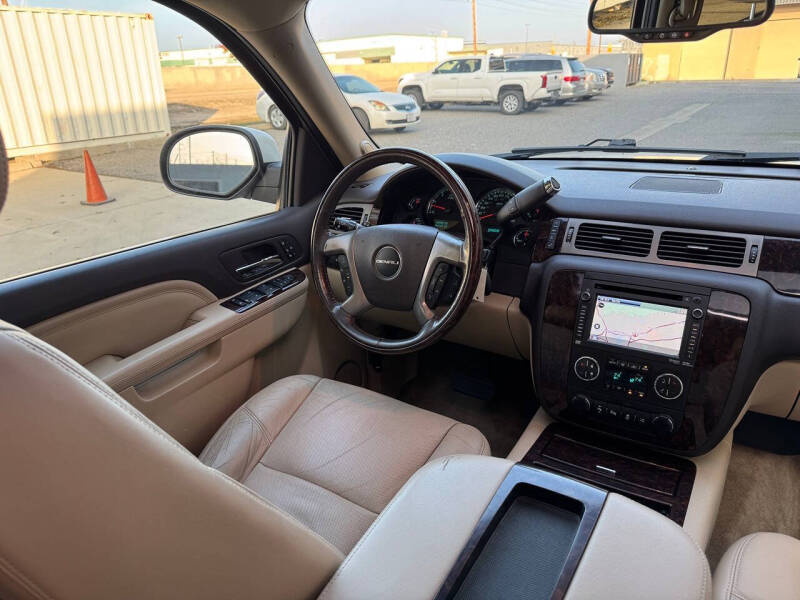 2012 GMC Yukon XL Denali