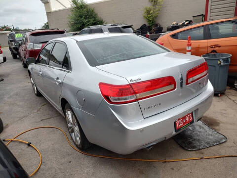 2011 Lincoln MKZ
