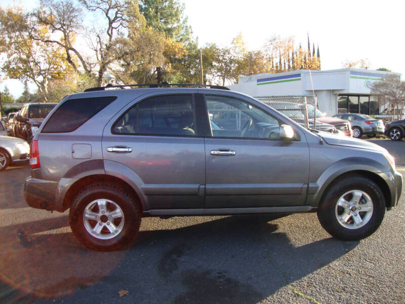 2004 Kia Sorento LX
