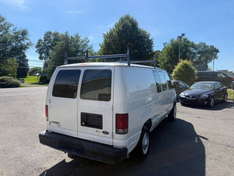 2011 Ford E-Series