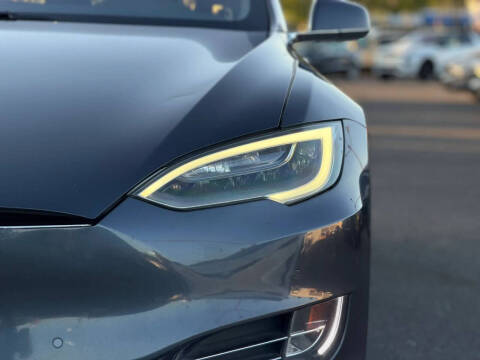 2020 Tesla Model S