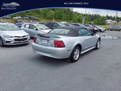 2000 Ford Mustang