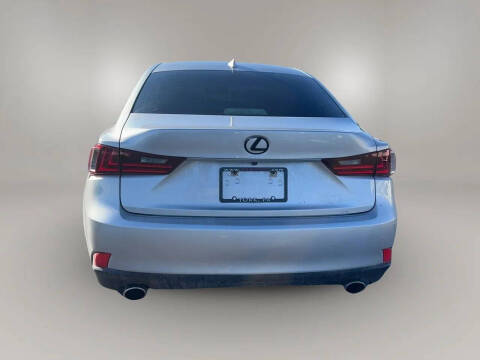 2016 Lexus IS 200t