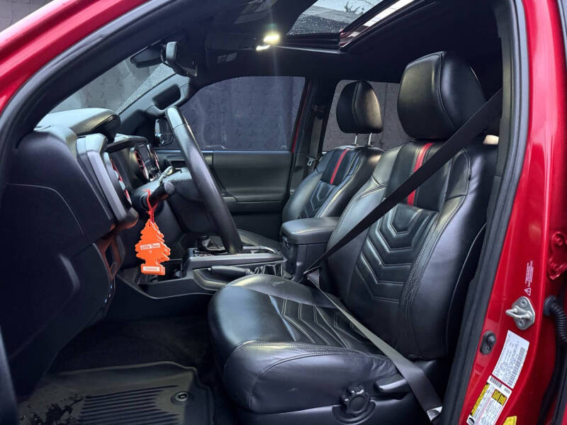 2018 Toyota Tacoma TRD Sport