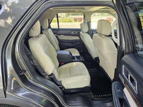2016 Ford Explorer Platinum