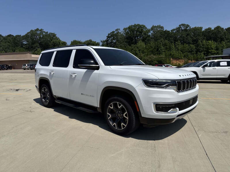2023 Jeep Wagoneer Series III