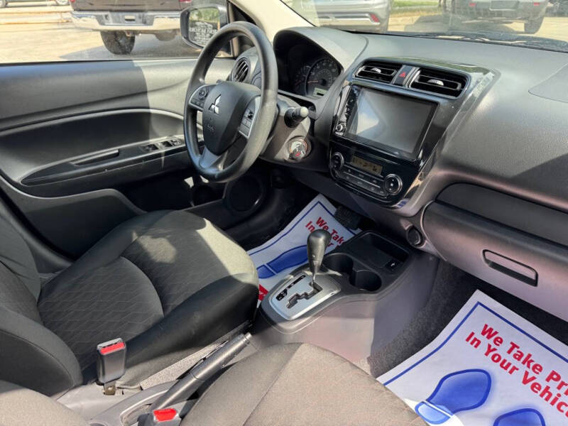 2024 Mitsubishi Mirage ES